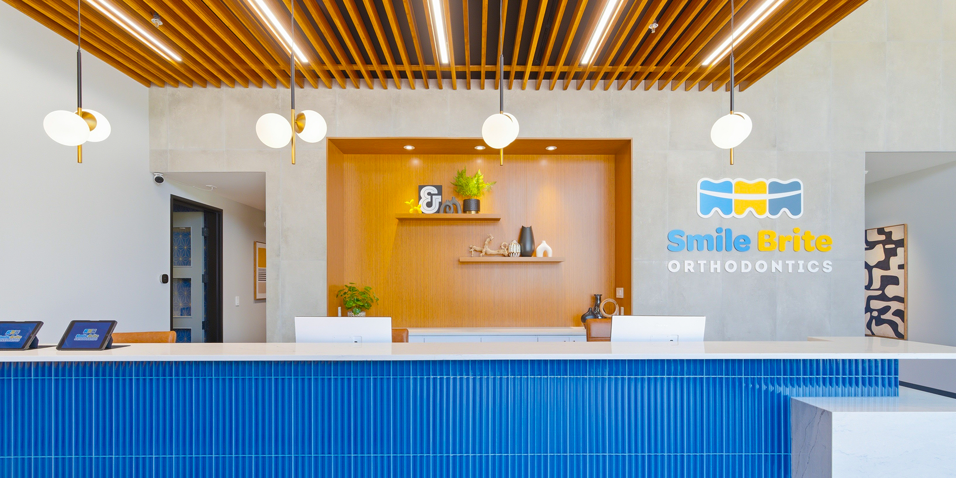 smile brite ortho lobby